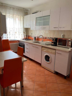 M&M Home
